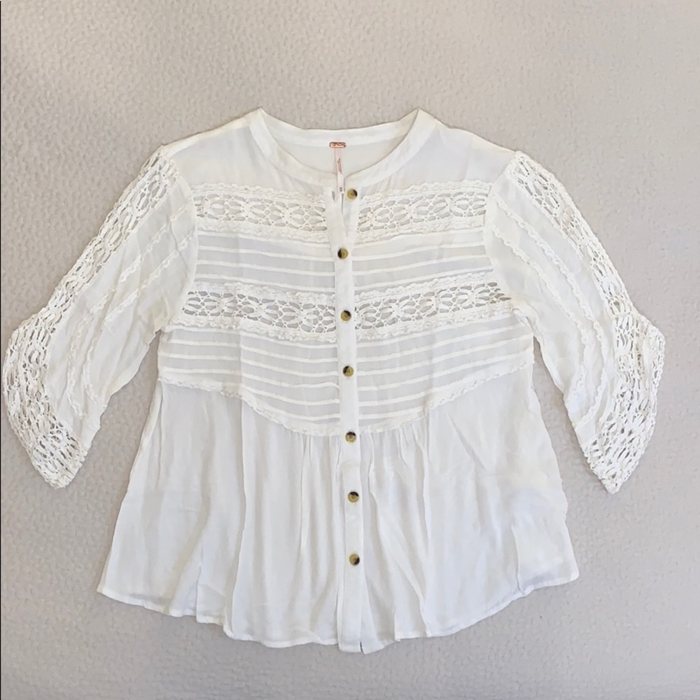Free People Ivory Pintuck Crochet Inset Buttondown Tunic Size XS